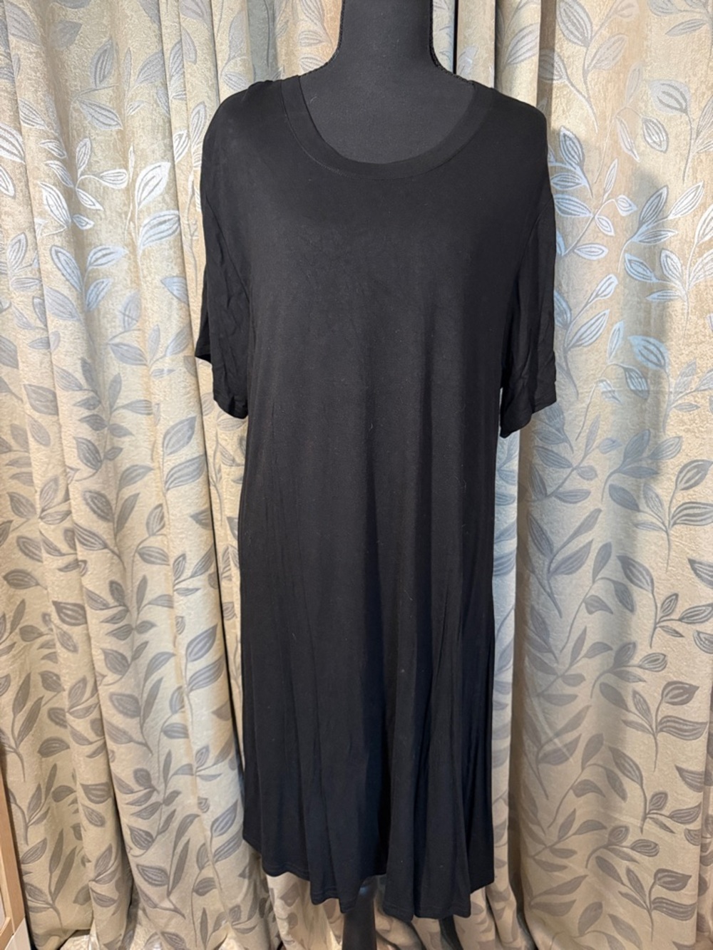 Amazon Black Midi T-Shirt Dress